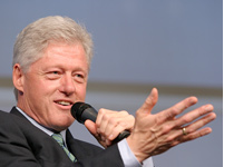Bill Clinton will come to Costa Rica to discuss sustainability and happiness