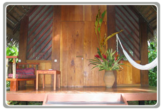 Shawandha Costa Rica
