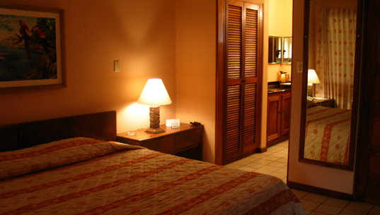 flamingomarinaresort01