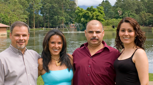 Carlos, Natalia, Modesto, Vanessa Carlos, Natalia, Modesto, Vanessa