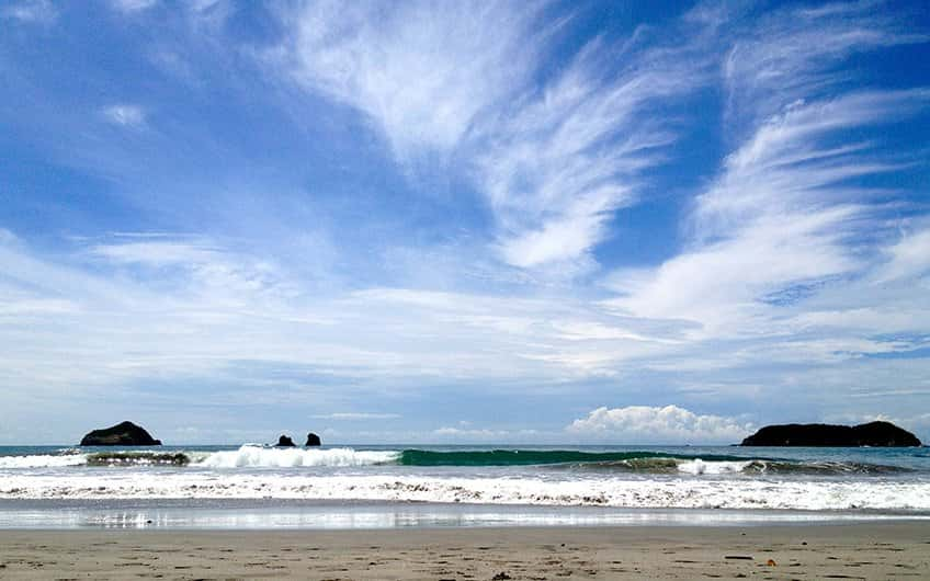 Playa Espadilla (der Strand von Espadilla) in Manuel Antonio