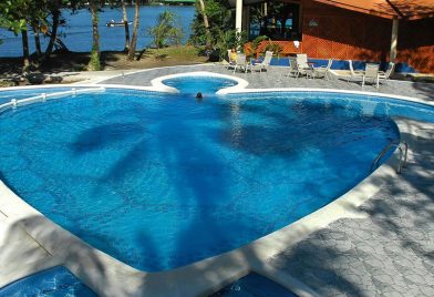 Piscina Aninga Lodge