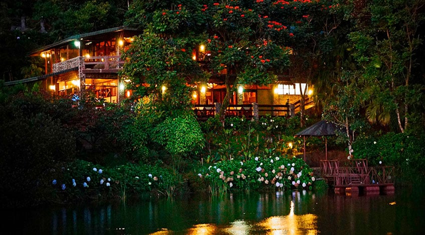 Costa Rica hotels: El Establo a great family-owned lodge in Monteverde Restaurant