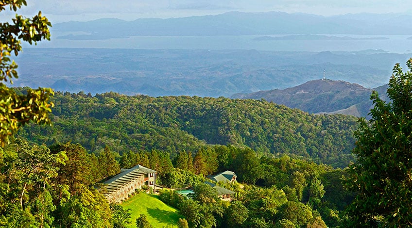 Costa Rica hotels: El Establo a great family-owned lodge in Monteverde View Nicoya Gulf