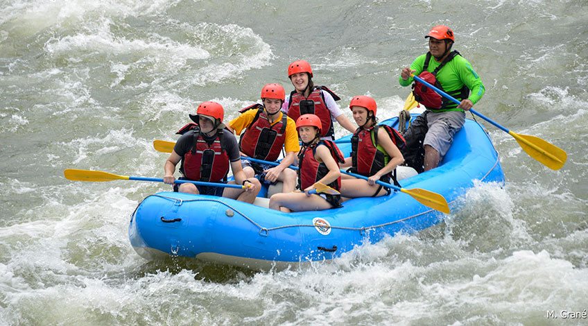 Costa Rica Tours: one-day activities to enjoy in Arenal: rafting in Sarapiqui River