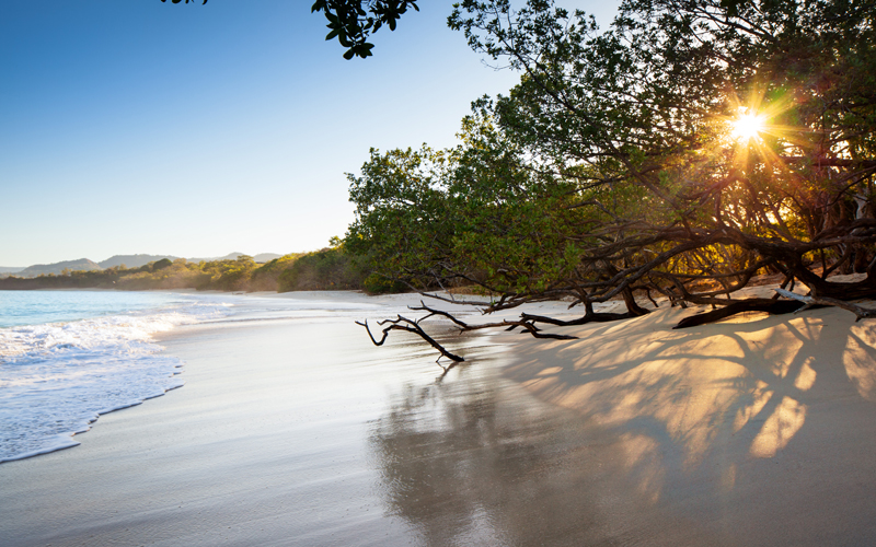 Le spiagge di Guanacaste sono i migliori luoghi di vacanza dove andare se siete alla ricerca di incredibili resort all-inclusive, tramonti e tanto divertimento.