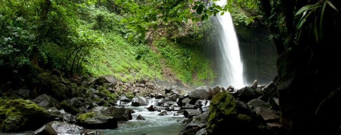 Arenal La Fortuna Costa Rica travel guide for vacations