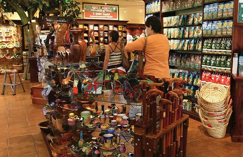 Buying local crafts in the main markets of San Jose Costa Rica are one of the preferred activities among tourists to do while in the city.