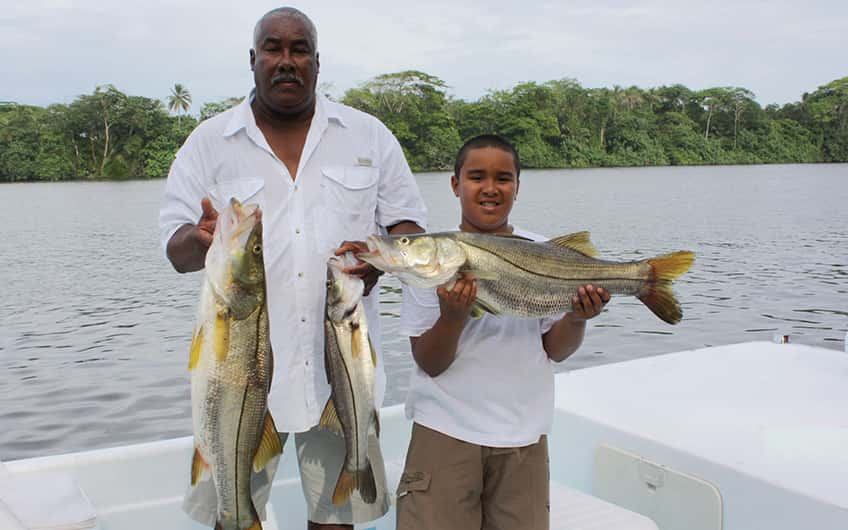 Tortuguero Costa Rica, Fishing