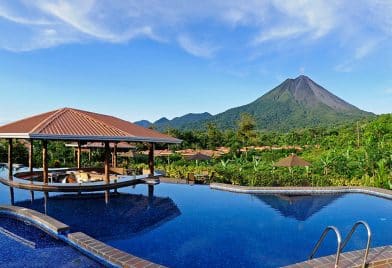 Arenal Manoa pool