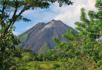 Volcán Arenal Y Aguas Termales Tabacon