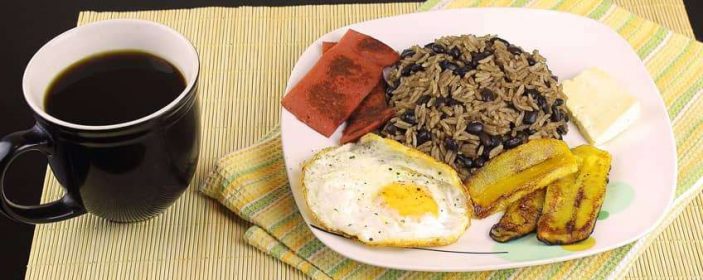 Costa Rica Food: The Traditional “Casado”, Best Typical Dishes & Recipes